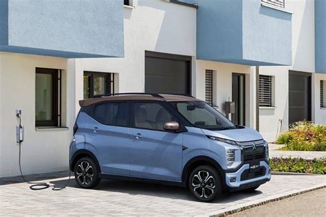 Mitsubishi Xpander Mini Bertenaga Listrik Meluncur Di Jepang