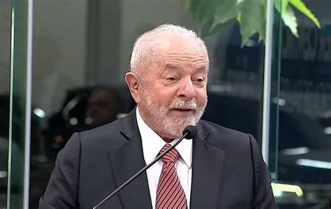 Lula lança programa de R 600 milhões para reduzir filas no SUS