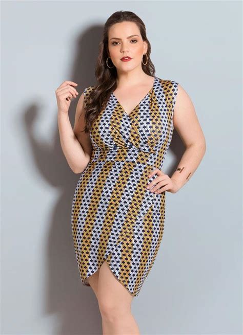 Vestido Com Transpasse Correntes Plus Size Quintess