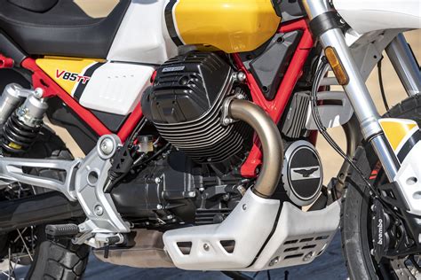 Essai Moto Guzzi V85TT la très bonne surprise