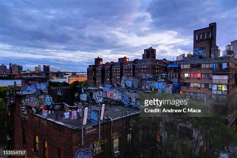 30 Brooklyn Bridge Graffiti Stock Photos, High-Res Pictures, and Images ...