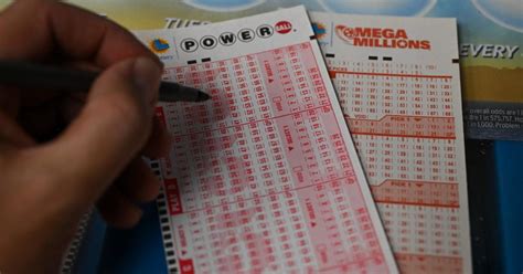 Mega Millions Powerball Jackpots Soar Cbs Boston