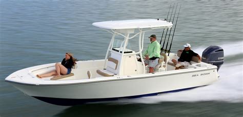 LX24 Center Console - Bay Boats, Center Consoles, & Offshore Boats | Sea Born