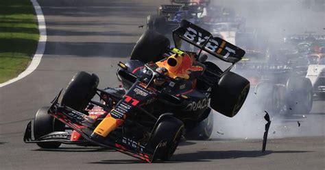 Verstappen gana otra vez en GP de México Checo vive su peor carrera