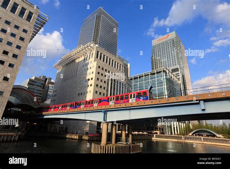 Dlr Train Leaving Heron Quays Station Canary Wharf Stock Photo Alamy