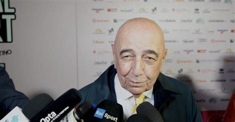 Ex Milan Maldini allInter Galliani risponde così e scherza VIDEO