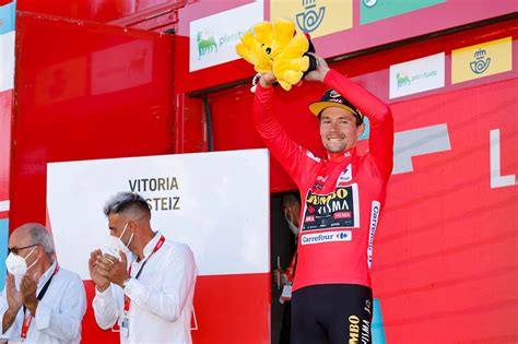 Primoz Roglic gana la cuarta etapa y es líder de la Vuelta a España