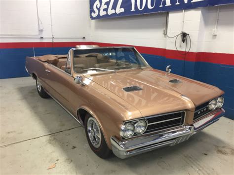 1964 Pontiac GTO Tri Power 4 Speed Convertable PHS Certified