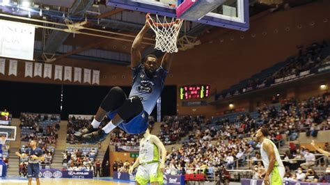 El Obradoiro Y Viny Okouo Separan Sus Caminos