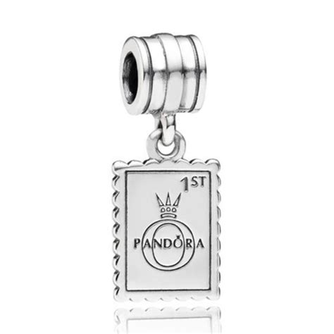 Pandora Retired Sterling Silver Greetings From London Dangle Bead