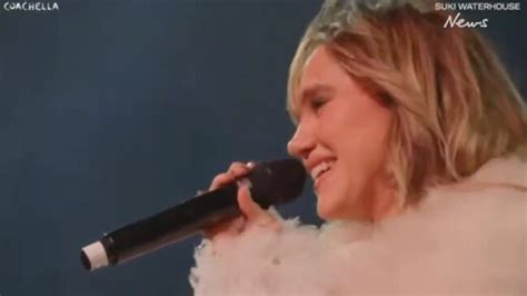 Coachella 2024 Suki Waterhouse Reveals Sex Of Her And Robert Pattinsons Baby During Gig News