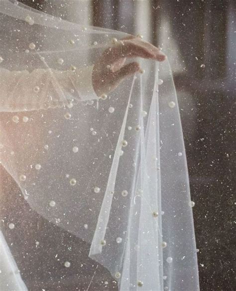 Pin von А_ХаДи ️ auf Мусульманка ️ | Kleider hochzeit, Abschlussball ...