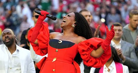 Sheryl Lee Ralph Sings Anthem In Red Jumpsuit At Super Bowl 2023