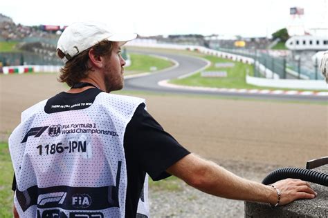 Bernie Collins tells Mercedes they shouldn't sign 299-race driver for 2025