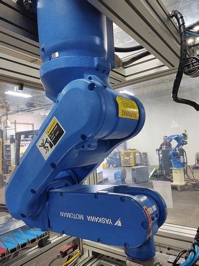 Used Yaskawa Motoman Mh5 With Dx100 Controller And Enclosure For Sale