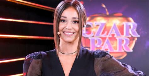 Gwiazda TVP w skąpym bikini Tak Izabella Krzan rozgrzewa internautów RMF FM