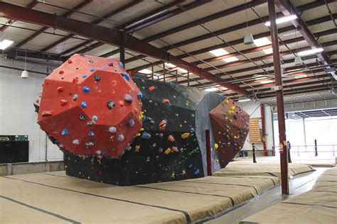 Tigard — The Circuit Bouldering Gym