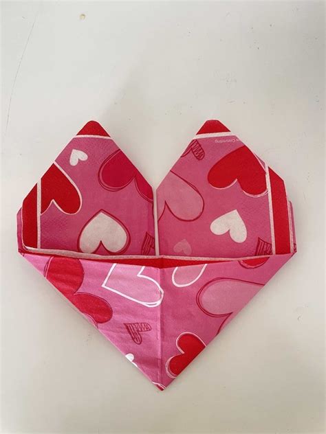 How To Fold Valentine Heart Pocket Napkins - Karins Kottage