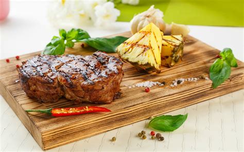 Grilled Meat And Sliced Pineapples Food Pepper Beef Steak Hd