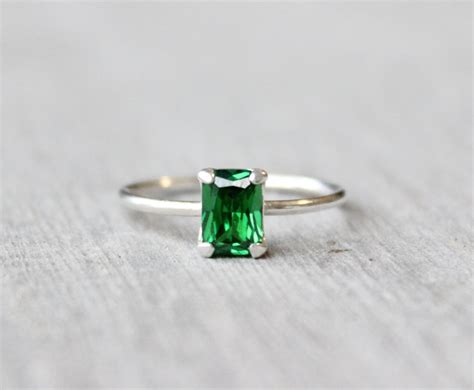 Sterling Silver Emerald Cut Emerald Ring // 7x5mm Emerald Cut | Etsy