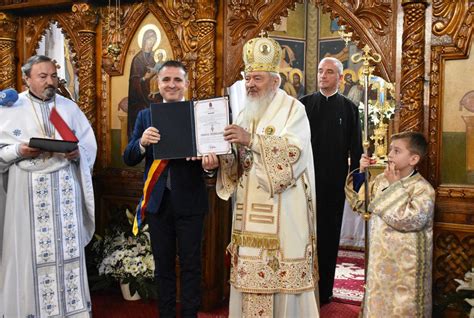 Mitropolitul Andrei I A Binecuv Ntat Pe Bistri Eni A Doua Zi De Pa Ti