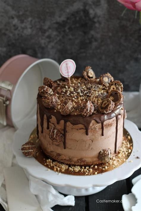 Saftige Schokoladentorte Mit Rocher Semi Naked Schokotorte Mit Drip