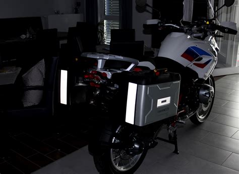 Papier Réfléchissant pour les valises BMW Motorrad mieux visible et