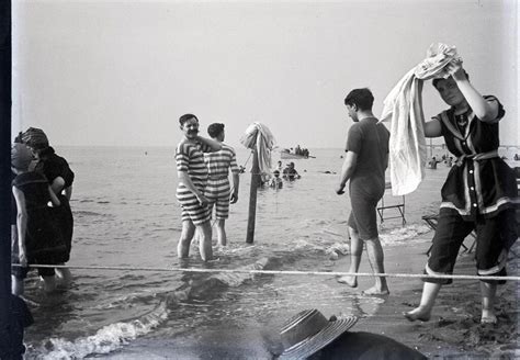 EN IMAGES À quoi ressemblaient les bains de mer dans la baie de