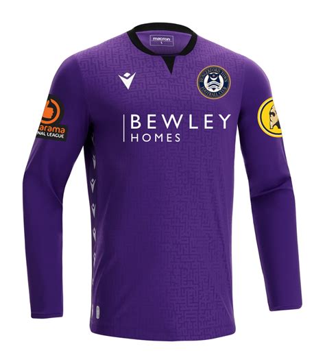 Hungerford Town 2022 23 GK 2 Kit