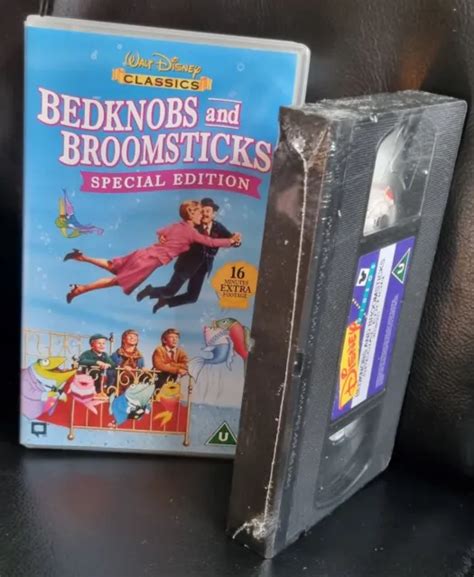 Walt Disney Classics Bedknobs And Broomsticks Special Edition Pal Vhs