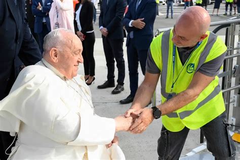 La Jornada El Papa partió de Roma para gira por Asia y Oceanía según Afp