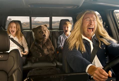 Glen Powell stars as Goldilocks in new Super Bowl commercial with niece