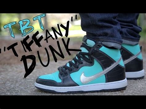 Nike Tiffany Blue Size 5