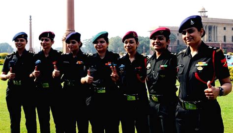 Indian Army Women Officers Pose For A Photograph