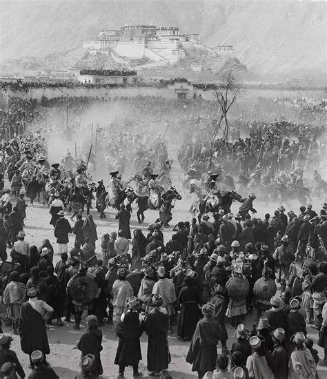 Potala Palace Palaces Castles Our Mundi