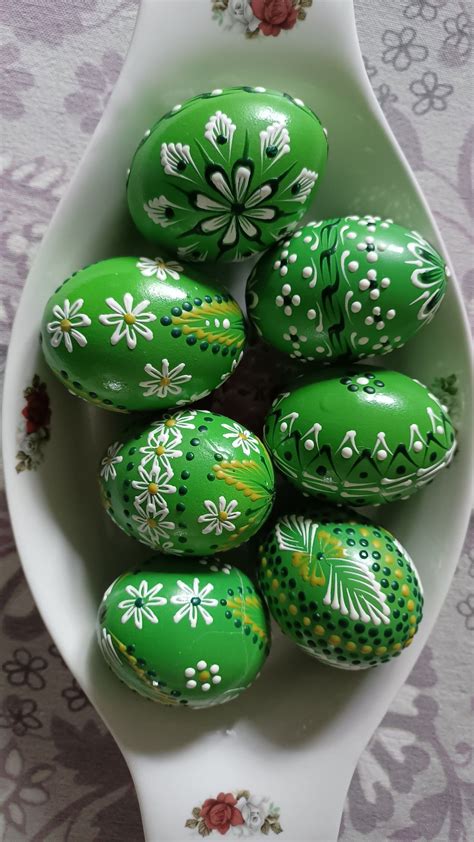 Pin By Melissa Be On Enregistrements Rapides In Easter Eggs Wax