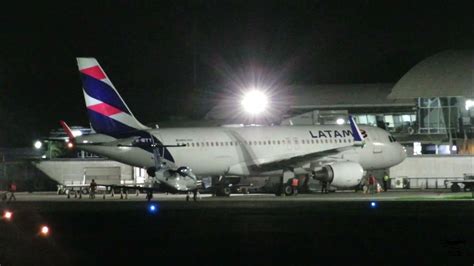 Airbus A320 Latam Pr Myy Aproximação Perdidapouso E Decolagem Em Joinville 26062022