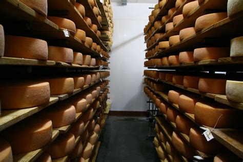 The Top 5 Cheeses Of The Townships Eastern Townships Quebec