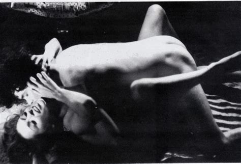 Les Noces De Porcelaine Nude Pics Page