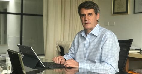 Con fuertes críticas al kirchnerismo Alfonso Prat Gay habló de la compleja situación de Martín