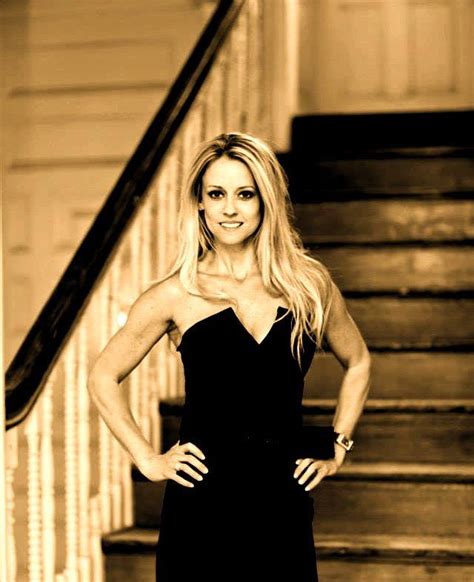 Picture Of Nicole Curtis