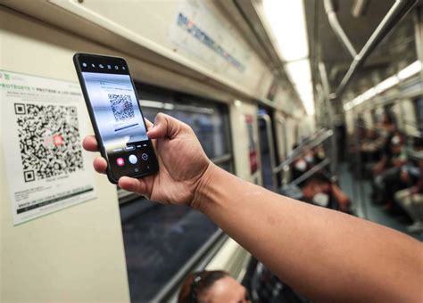 Instalan C Digos Qr En Metro De Cdmx Para Prevenir Contagios