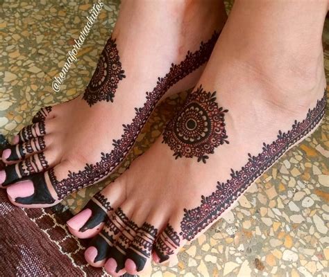 Pin By Nadia Rashid Hafeez On Mehndi Foot Henna Very Simple Mehndi