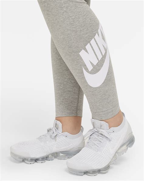 Nike Sportswear Essential Women S High Waisted Leggings Plus Size