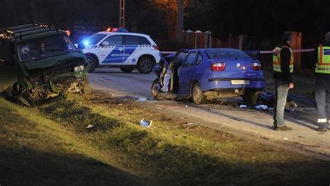 Ketten Haltak Meg Az Ercsi Balesetben Hu