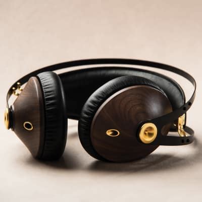 Meze 99 Classics Closed Over Ear Headphones Walnut Gold Reverb