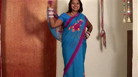 How To Wear Your Saree In Sidha Pallu Style Saree Draping For