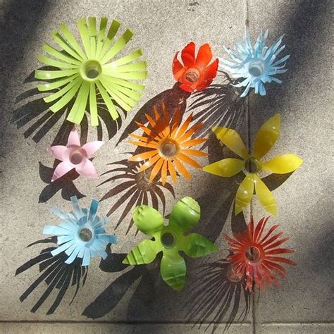 Make Recycled Water Bottle Garden Art In Water Bottle Crafts