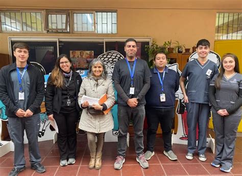 Internos de Fonoaudiología FACSA UBB realizan operativo en Escuela Juan