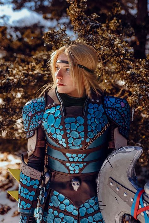 Astrid Hofferson Cosplay | Cosplay woman, Astrid cosplay, Cosplay costumes